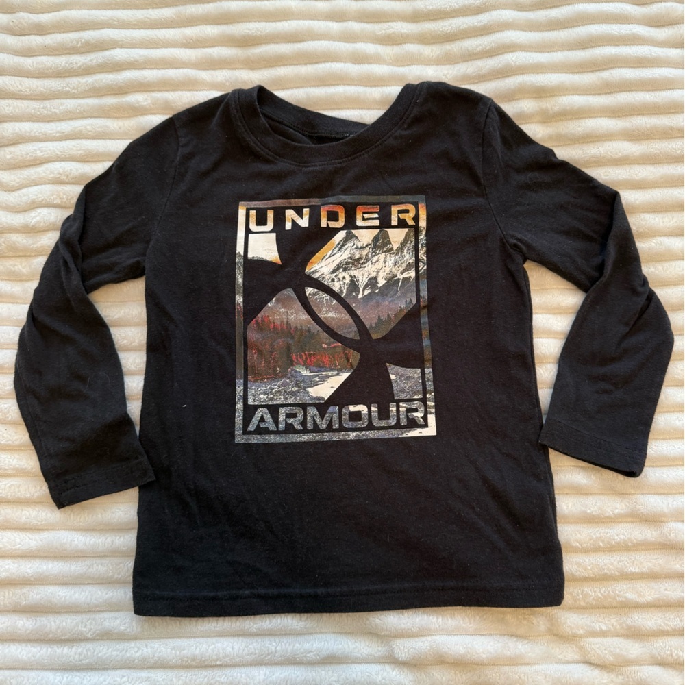 Under Armour Black Crew Neck Long Sleeve Tshirt